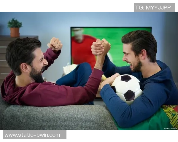 畅玩实况足球2015forMac体验极致足球乐趣与激情对决