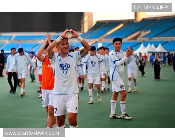 百事足球明星盛典揭幕球迷狂欢共庆足球激情与梦想