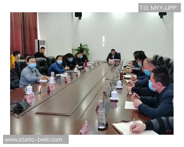 足球团队的默契与合作精神如何塑造冠军之路与团队文化