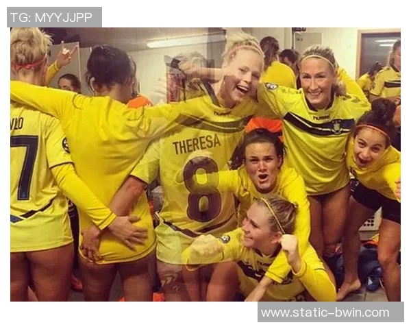 银河足球队的魅力与大屁股的幽默碰撞引发的热议与思考